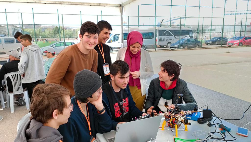 Okulumuz Teknoloji Takımları Teknofest Finalinde...