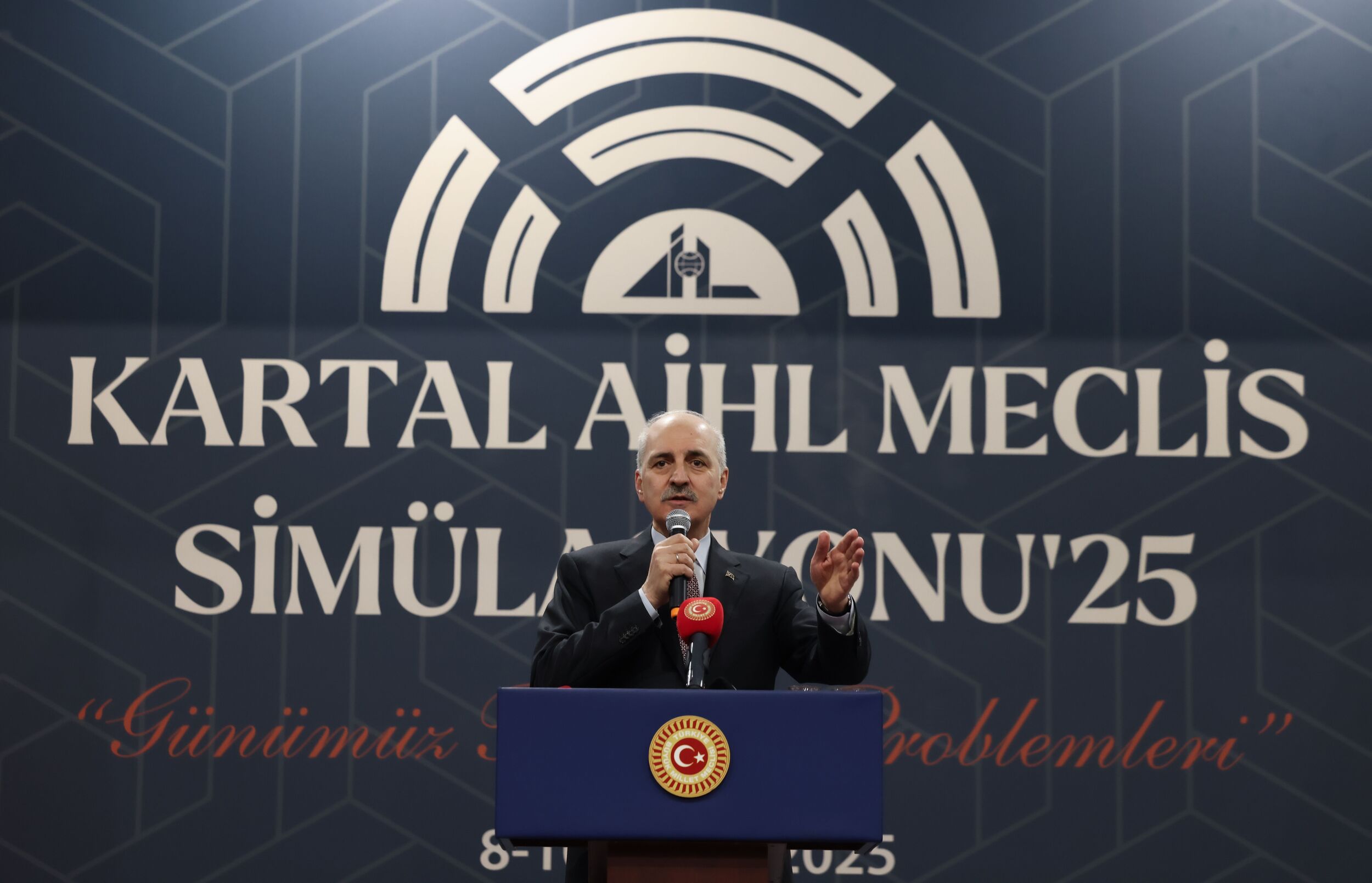 Kartal AİHL Meclis Simülasyonu “Günümüz Türkiye Problemleri” Temasıyla Gerçekleştirildi